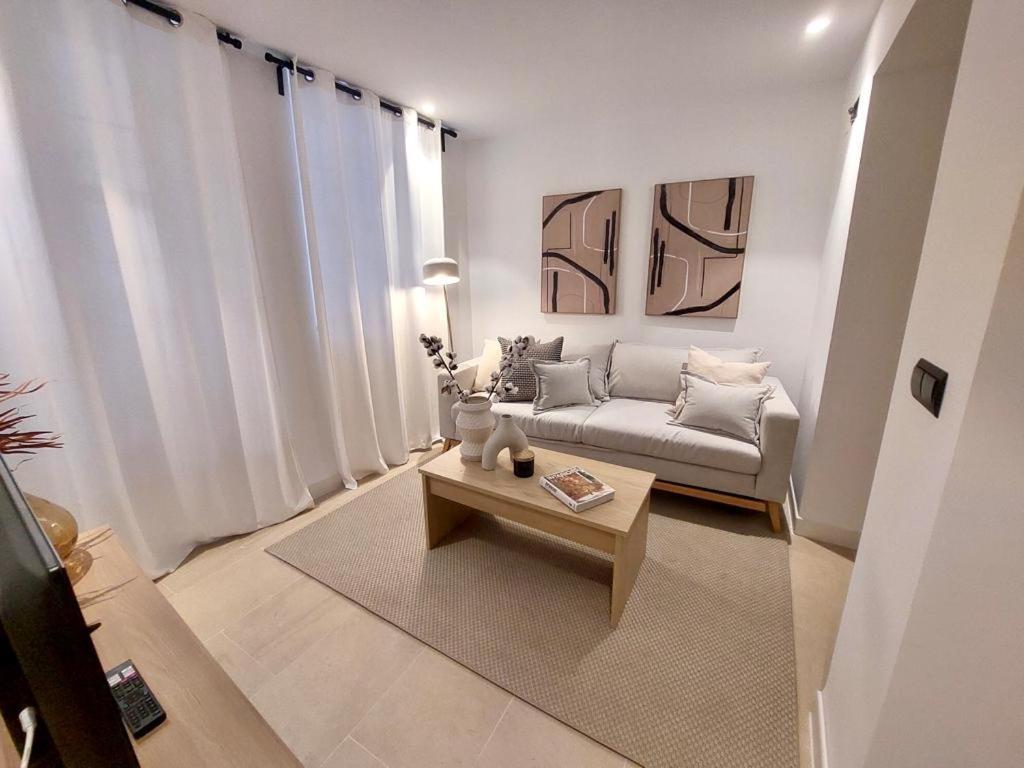Helearon Suite Малага Екстер'єр фото